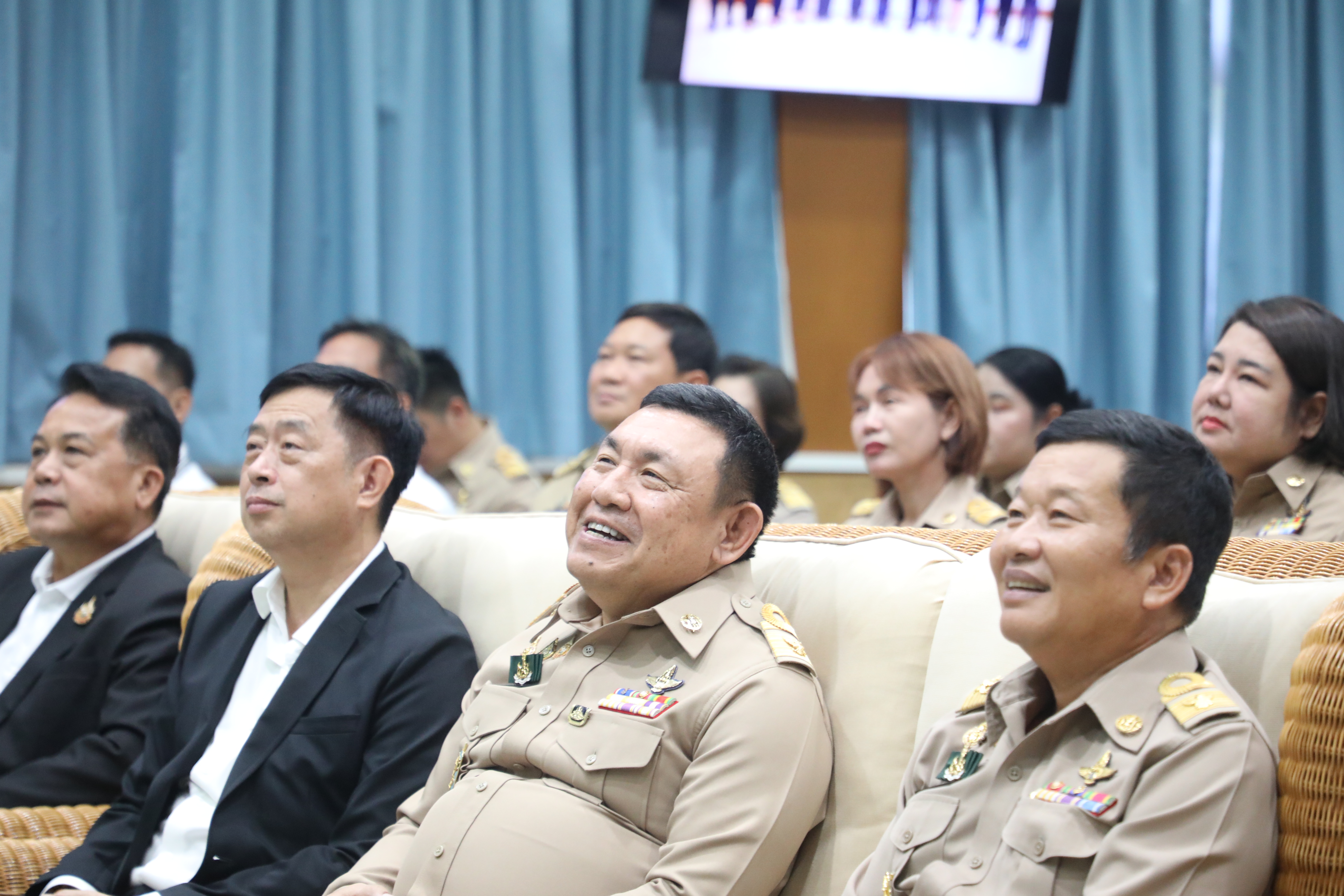 title - ส.ป.ก. จัดพิธีรับ-ส่งงานเลขาธิการฯ อย่างเป็นทางการ สานต่อภารกิจปฏิรูปที่ดินเพื่อเกษตรกรรม 